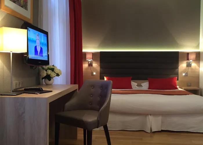 ホテル Lutetia & 3*